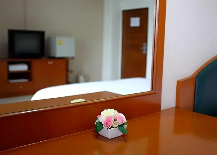 Sriprajuk Mansion Hotel